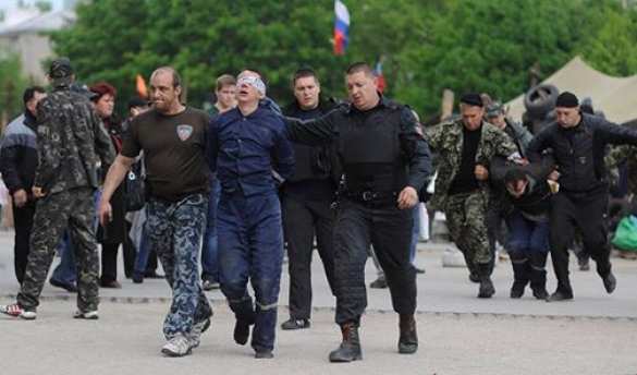 Парад пленных фашистов и подбитой техники: захваченные каратели пройдут по центру Донецка в День Независимости Украины | Русская весна
