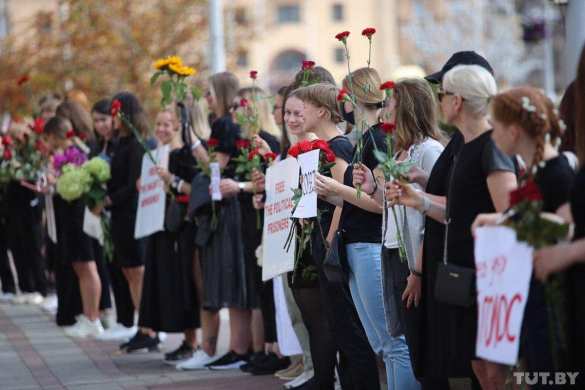 Многотысячная толпа манифестантов собирается на Площади Независимости (+ФОТО, ВИДЕО) | Русская весна