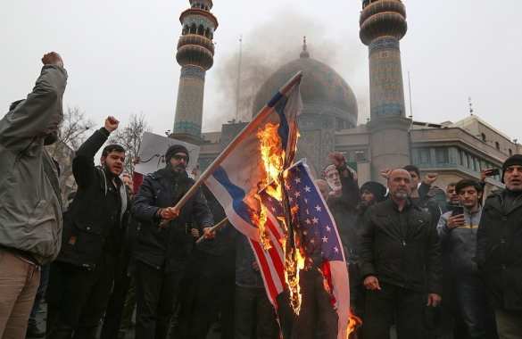 «Смерть Америке!»: В Ираке десятки тысяч людей вышли на похороны Сулеймани (ФОТО, ВИДЕО) | Русская весна