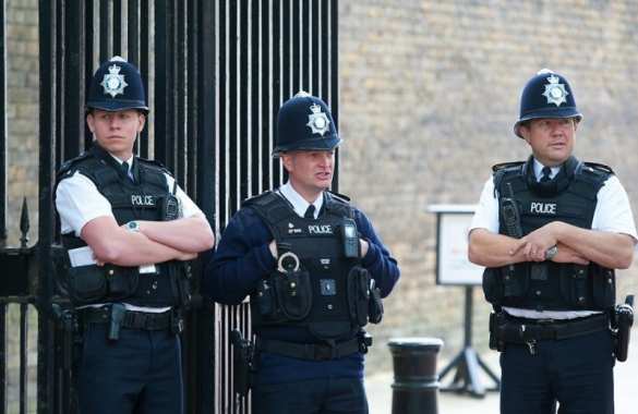 Великобритания, продолжая поучать Россию, не выдает преступников | Русская весна