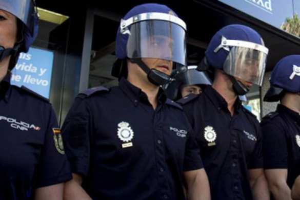 В Мадриде произошла массовая драка сторонников и противников Фиделя Кастро | Русская весна