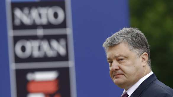 Все было зря: Порошенко дали понять, что в НАТО Украину не возьмут (ФОТО) | Русская весна