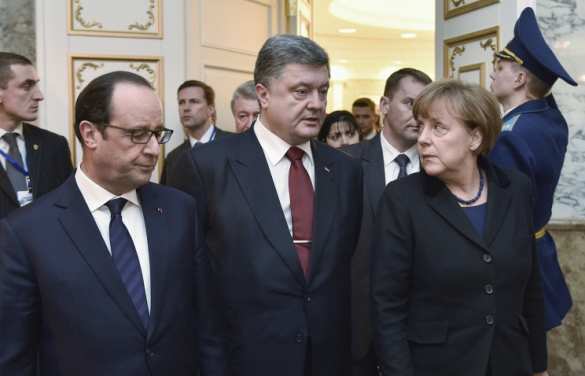 Закон о блокаде Донбасса Порошенко должен подписывать в присутствии Меркель и Олланда, — Плотницкий | Русская весна