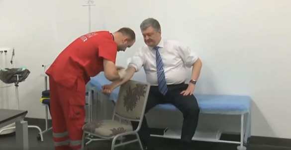 Битва анализов: Порошенко сдаёт кровь, мочу и волосы (ВИДЕО) | Русская весна