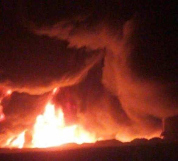 Чудовищные взрывы и вопли ужаса: появились кадры мощных ударов по границе Сирии и Турции (ФОТО, ВИДЕО) | Русская весна