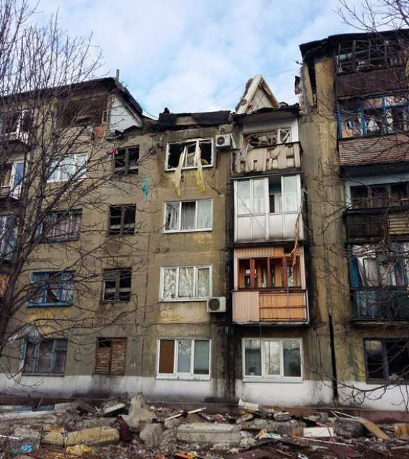 СРОЧНО: На Донбассе произошел взрыв в многоэтажке (ФОТО) | Русская весна
