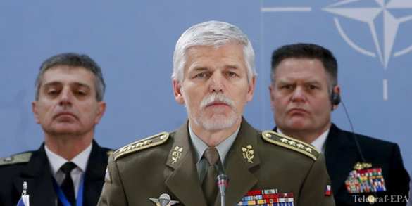 Россия не угрожает, а лишь показывает свою силу, — генерал НАТО | Русская весна