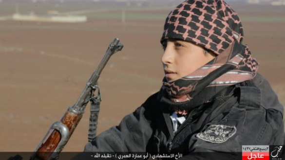 Чудовищный фоторепортаж: ребенок-смертник ИГИЛ прощается с отцом перед взрывом «джихад-мобиля» в Сирии (ФОТО) | Русская весна