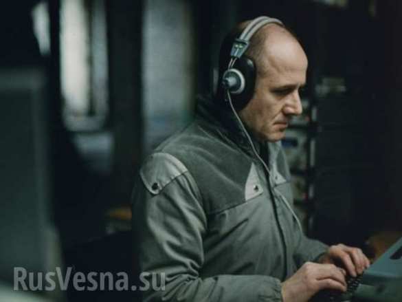 In der Ukraine die Verweigerer des Kriegsdienstes werden durch Abhören ihrer Mobiltelefone gesucht werden | Русская весна