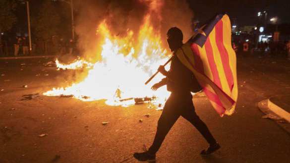 Сепаратисты выходят на улицы европейского королевства | Русская весна