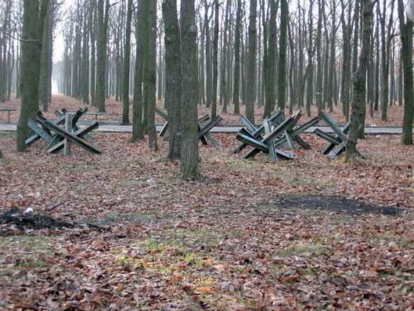 Вместо «Стены» Порошенко обещает фортификационные сооружения на Донбассе | Русская весна