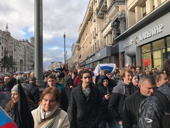 Майдан сторонников Навального в Москве — ПРЯМАЯ ТРАНСЛЯЦИЯ. Смотрите и комментируйте с «Русской Весной» | Русская весна