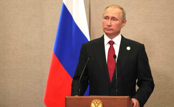 «Родина ждёт вас, друзья, благодарю за службу!» — речь Путина на базе Хмеймим (ВИДЕО) | Русская весна