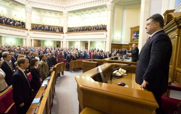 Спектакль в Верховной Раде: голодающая массовка в белых повязках тоскливо пела «ще не вмерла» (ФОТО, ВИДЕО) | Русская весна