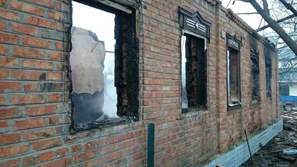 Украинский мир: жители разрушенной Балаклеи брошены на произвол судьбы без крыши над головой (ВИДЕО) | Русская весна