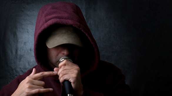 «Призывы к измене Родине». Как российский депутат взялся за рэперов (ФОТО) | Русская весна