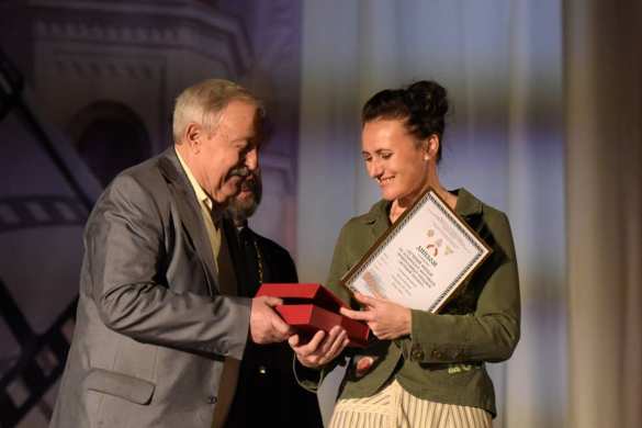 «Тронуты до глубины души»: фильм «Донецкая Вратарница» завоевал гран-при фестиваля «Вечевой колокол» (ВИДЕО) | Русская весна