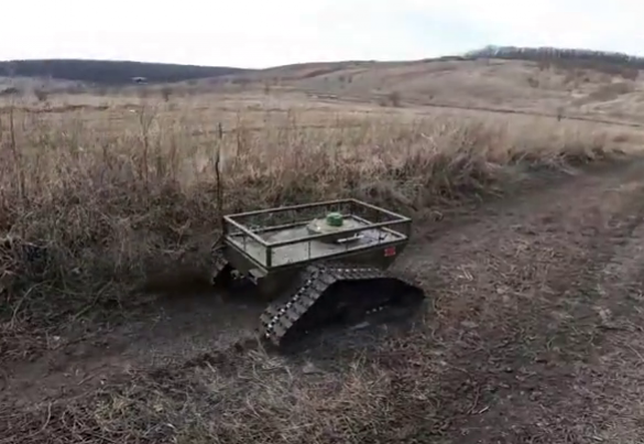 Роботы-камикадзе взрывают опорные пункты врага (ВИДЕО) | Русская весна