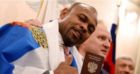 Боксер Рой Джонс проведет в Москве последний бой в карьере | Русская весна