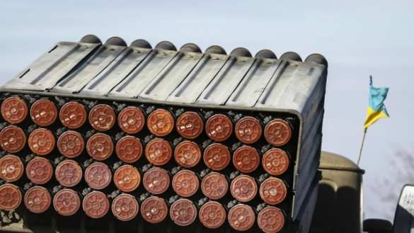 ВСУ более 50 раз за сутки обстреляли территорию ДНР, — Минобороны | Русская весна