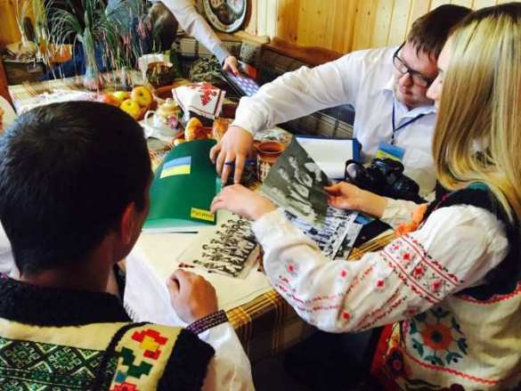 Правозащитники Украины заявляют о нарушении прав русинов и требуют признать их национальным меньшинством (ФОТО) | Русская весна