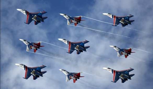 Авиакосмический салон в Китае: выступление «Русских Витязей» и китайский истребитель пятого поколения (ВИДЕО) | Русская весна