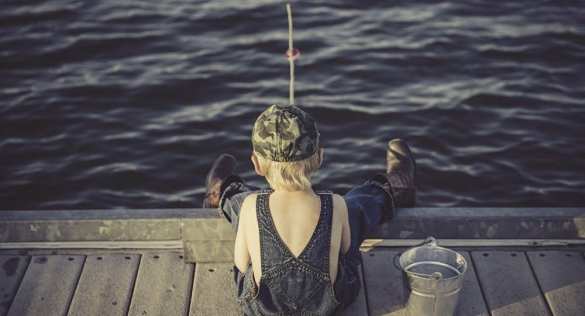 Украинский подросток изнасиловал мальчика за то, что тот мешал ему рыбачить | Русская весна