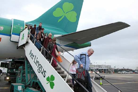 В теле кусавшегося на борту самолета пассажира обнаружили контейнеры | Русская весна