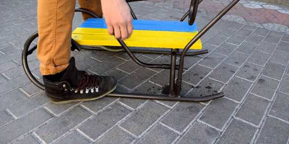 На санках в мае: в Харькове произошла комичная кража (ФОТО) | Русская весна