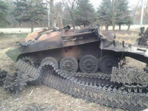 В бою под Горловкой уничтожена САУ армии ДНР (фото) | Русская весна