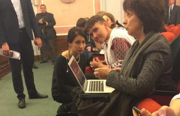 Савченко в вышиванке приехала в суд в Москве (ФОТО, ВИДЕО) | Русская весна