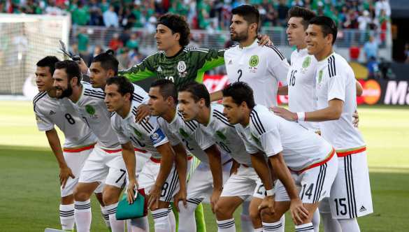 Футболисты сборной Мексики устроили оргию перед отъездом в Россию на ЧМ-2018 | Русская весна