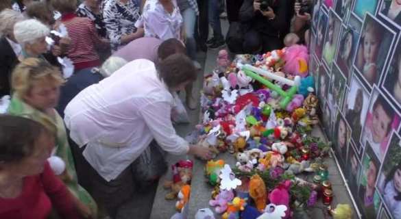 Мама погибшего на Донбассе мальчика: «Он умер, закрыв меня своим телом» (ВИДЕО) | Русская весна