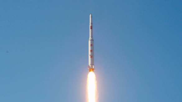 Ядерная держава: о чем говорят новые ракетные испытания КНДР (ФОТО) | Русская весна