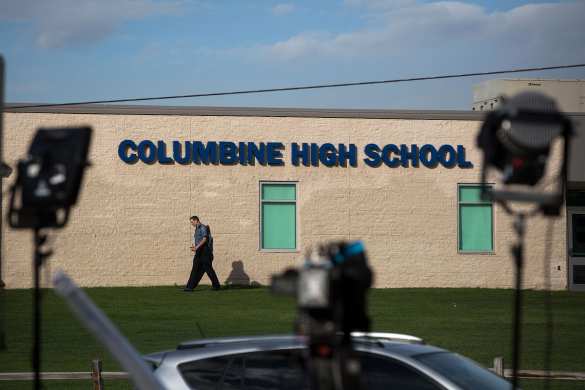 В США хотят сровнять с землёй школу, откуда по миру расползлось зло (ФОТО) | Русская весна