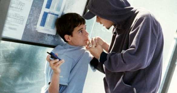 Рецидивист устроил охоту на школьников и сломал ногу полицейскому в Киеве (ФОТО, ВИДЕО) | Русская весна