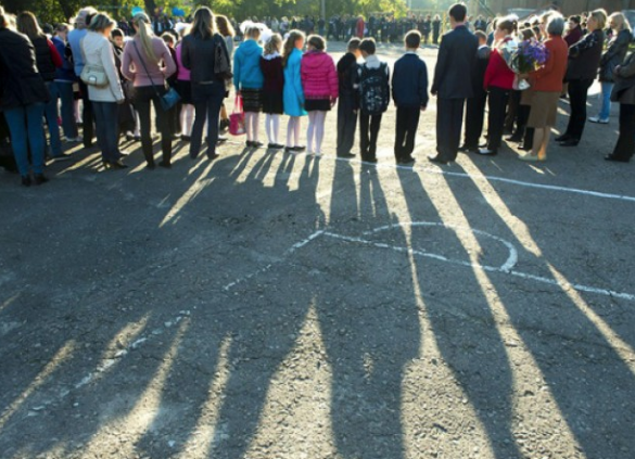 В ДНР готовятся сесть за парты 140 тысяч школьников | Русская весна