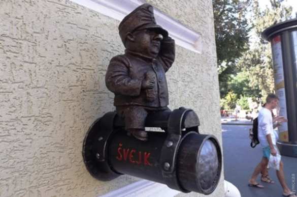 В Одессе во второй раз похитили памятник солдату Швейку | Русская весна