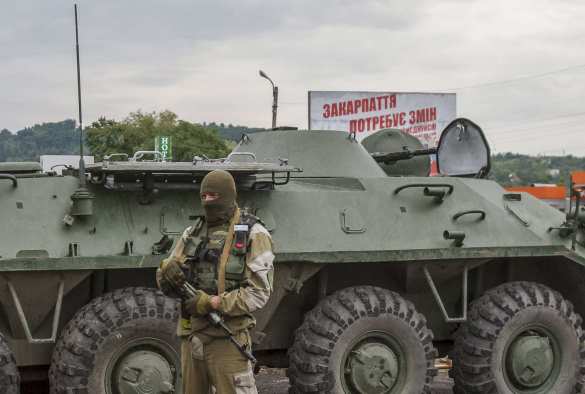 Более десятка боевиков «Правого сектора» остаются в окружении силовиков в Закарпатье | Русская весна