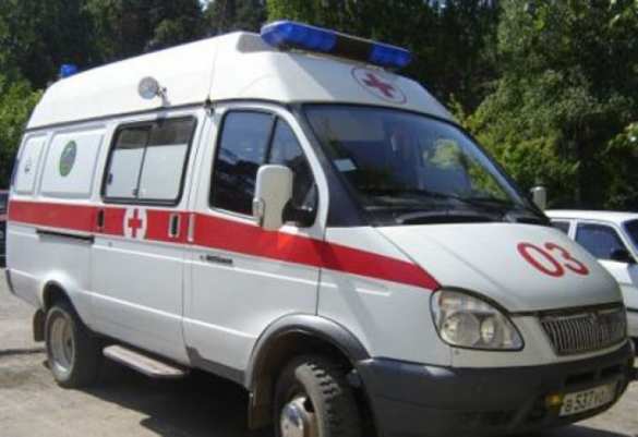 «Скорая помощь» не может добраться до раненных жителей Горловки из-за обстрелов ВСУ | Русская весна