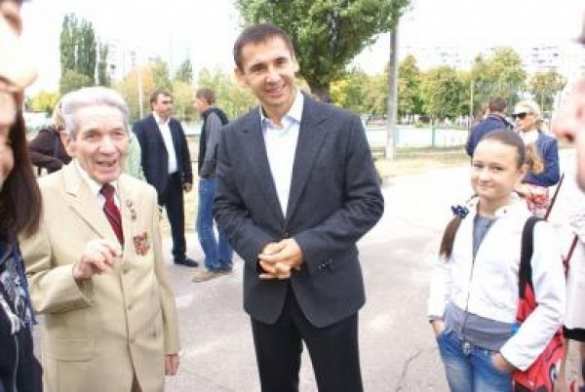 После избиения фашистами харьковский депутат госпитализирован (видео) | Русская весна