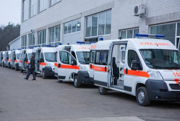 Колонна «скорых»: в Киев доставили раненых карателей (ФОТО 18+) | Русская весна