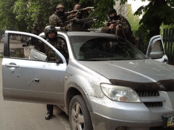 Ополченцы Славянска ночью атаковали позиции Нацгвардии. Фото Александр Коц (kp.ru) Ополченцы Славянска ночью атаковали позиции Нацгвардии (видео) | Русская весна