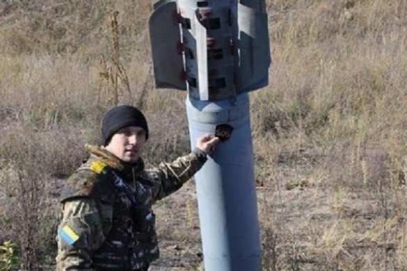 ВСУ потеряли снаряды от РСЗО «Ураган» и САУ в полях под Мариуполем | Русская весна