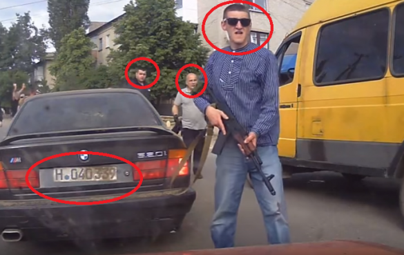 Боевики "Айдара" «Кровавый четверг»: уголовники из «Айдара» избивают и расстреливают мирный пикет жителей Старобельска (архивное ВИДЕО) | Русская весна