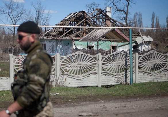 СЦКК: За сутки в Широкино взорвались 410 мин, запущенных с украинских позиций | Русская весна