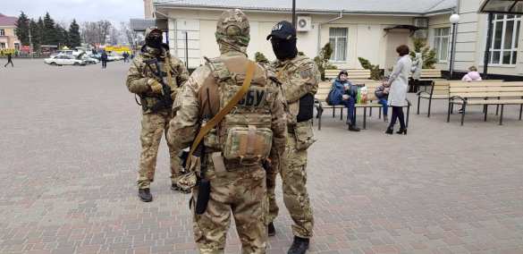 Дальнобойщиков, обвинённых в атаке дронов СБУ на военные аэродромы в ходе операции «Паутина», освободили | Русская весна