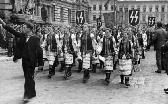 Единым фронтом: Польша, Литва и Украина сегодня официально обвинят Россию в развязывании Второй мировой войны | Русская весна