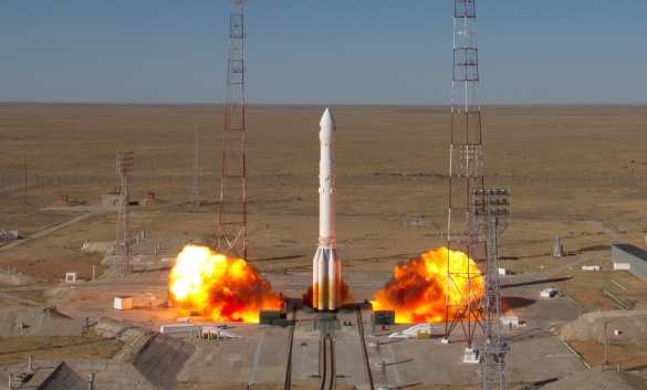 На неопределённый срок: «Роскосмос» отложил пуск «Протона-М» | Русская весна