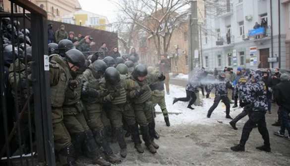 Турчинов: «Активисты» Майдана не использовали оружие | Русская весна